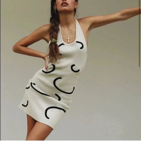 VERGE GIRL Summer Weekend Knit Dress - Picture 2 of 9